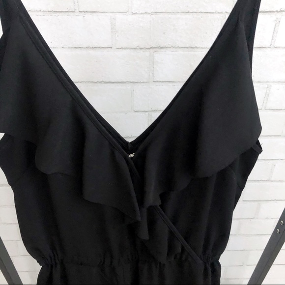 IVIVI Black Jumpsuit Plunging Neckline - Picture 3 of 5